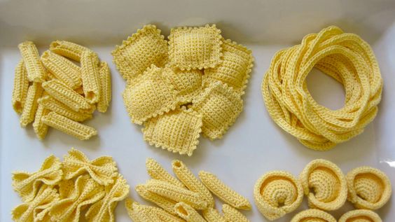 différentes sortes de pâtes au crochet